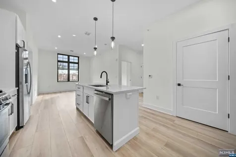 1 Union Avenue Cresskill NJ 07626