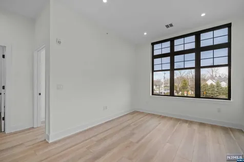 1 Union Avenue Cresskill NJ 07626