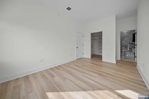 1 Union Avenue Cresskill NJ 07626