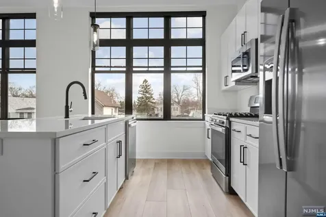 1 Union Avenue Cresskill NJ 07626