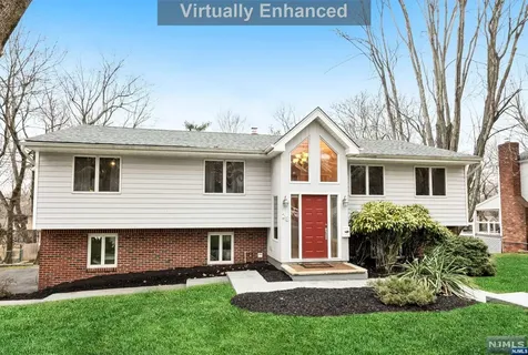 28 Smith Street Closter NJ 07624