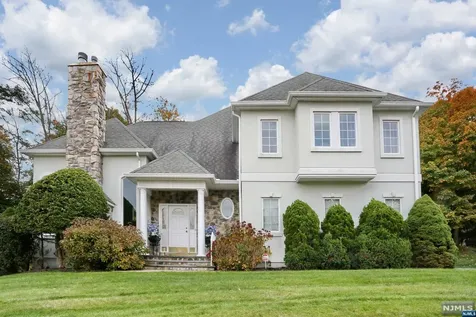 6 Rio Vista Drive Mahwah NJ 07430