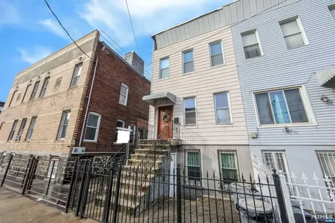 187 Cambridge Avenue Jersey City NJ 07307