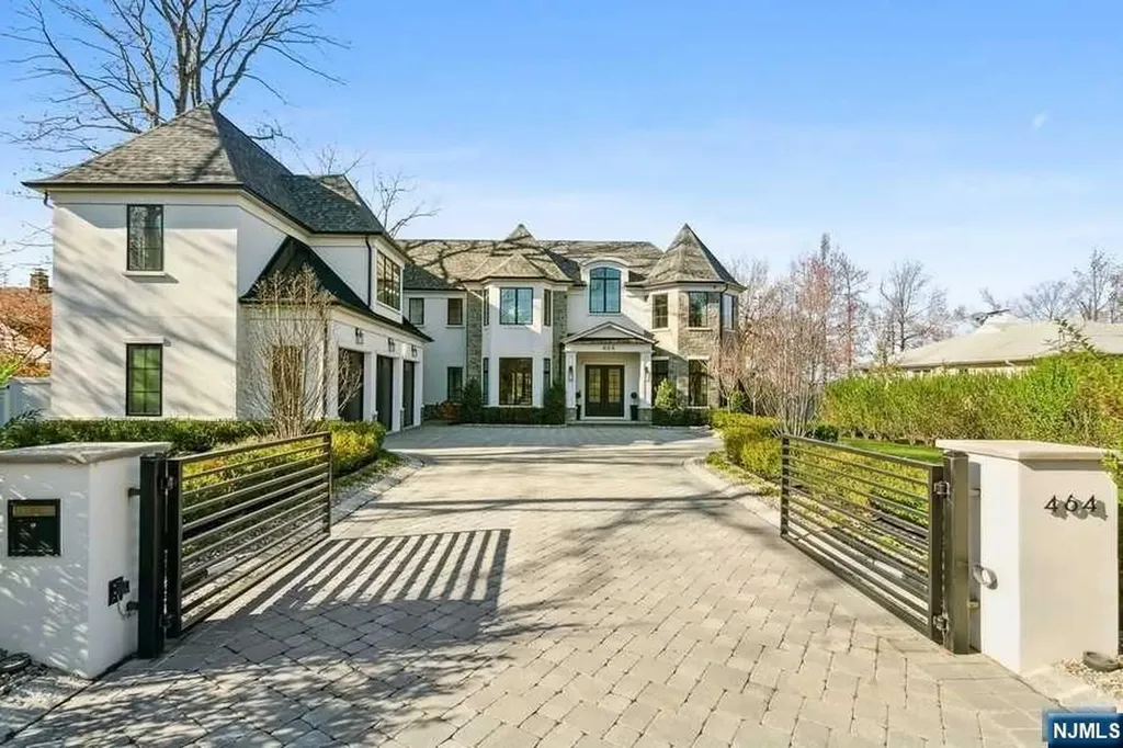 464 N Woodland Street Englewood NJ 07631