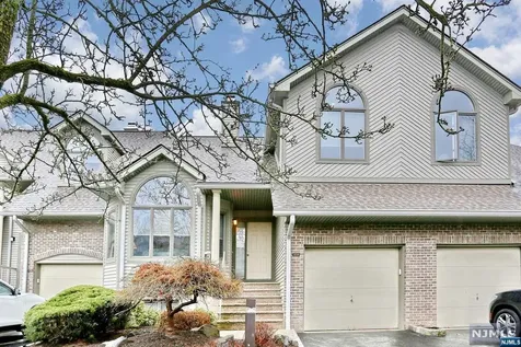 203 Beech Court Norwood NJ 07648