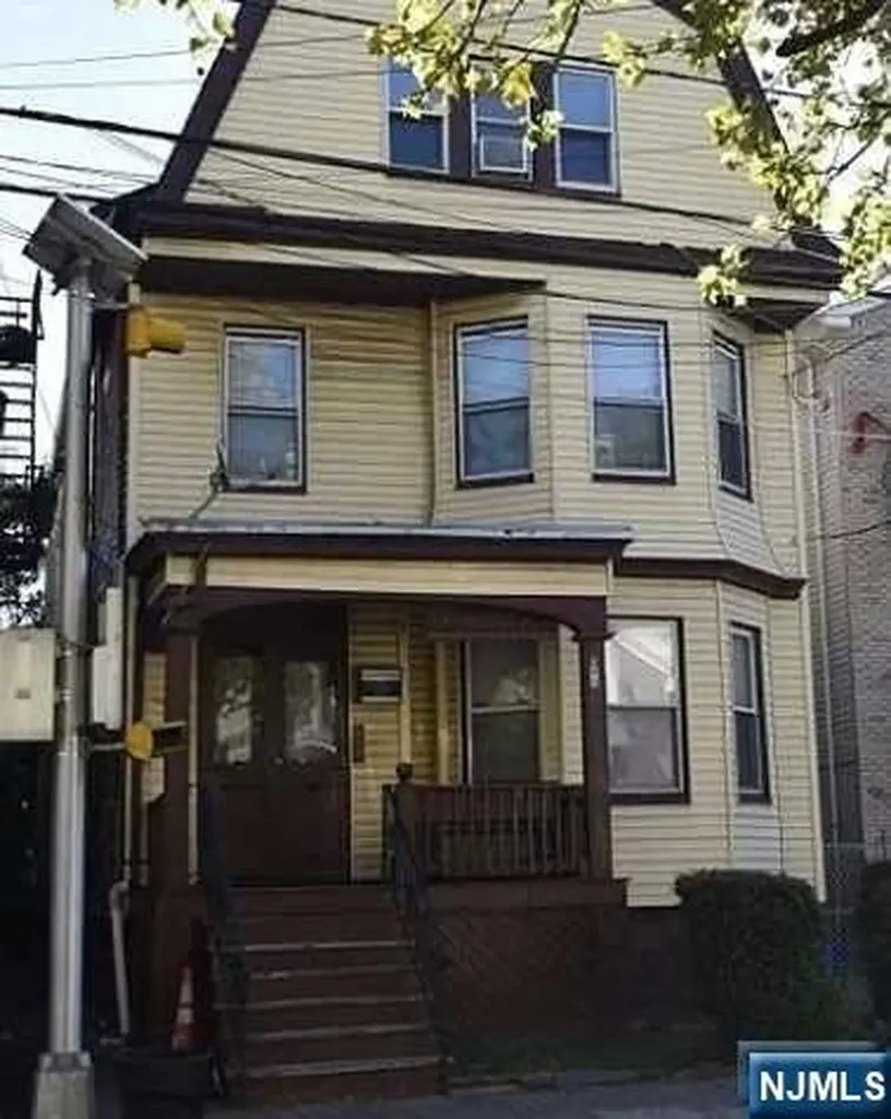 190 S 9th Street Newark NJ 07107