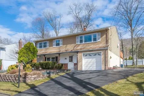 33 Cannonball Road Wanaque NJ 07465