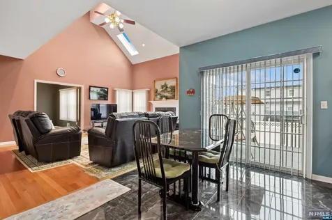 563 Arlington Avenue South Plainfield NJ 07080