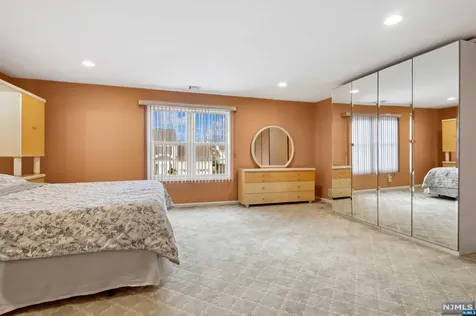 563 Arlington Avenue South Plainfield NJ 07080