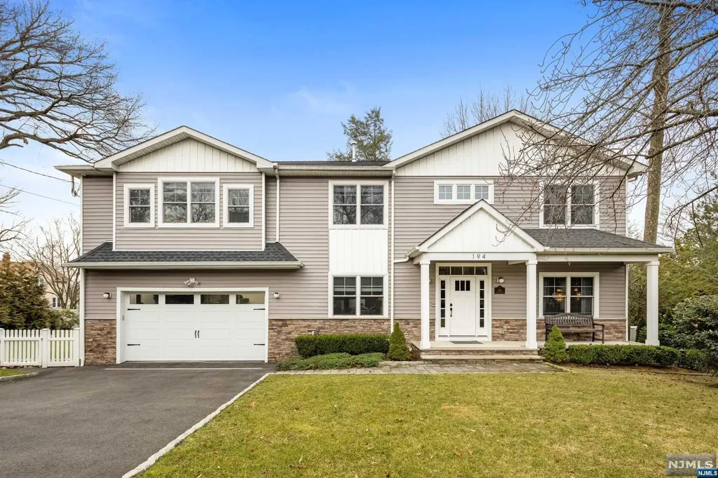 194 10th Street Cresskill NJ 07626
