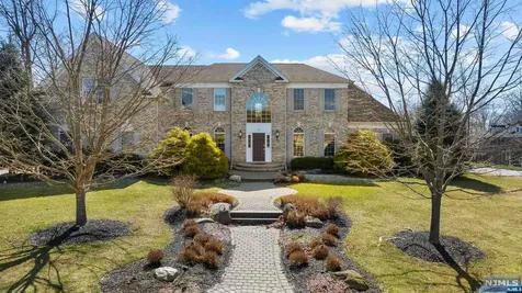 23 Taft Court Woodcliff Lake NJ 07677