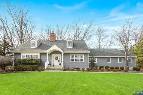 449 Glendale Road Wyckoff NJ 07481