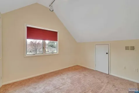 9 W Allendale Avenue Allendale NJ 07401