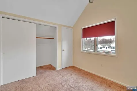 9 W Allendale Avenue Allendale NJ 07401