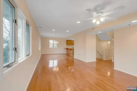 9 W Allendale Avenue Allendale NJ 07401
