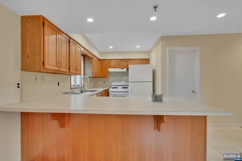 9 W Allendale Avenue Allendale NJ 07401