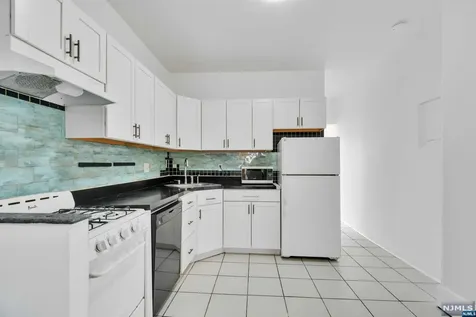 23 66th Street West New York NJ 07093