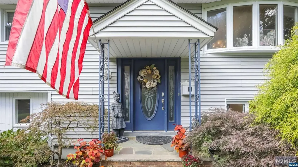 23 Florence Street Hillsdale NJ 07642