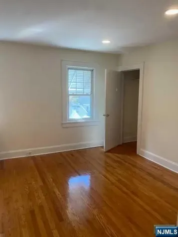 81 Brook Street Bergenfield NJ 07621