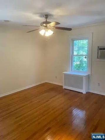 81 Brook Street Bergenfield NJ 07621
