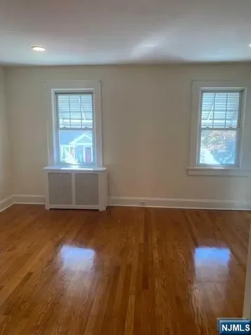 81 Brook Street Bergenfield NJ 07621