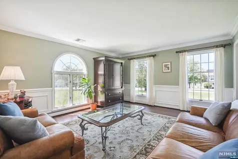 18 Dorset Lane Andover Twsp NJ 07848