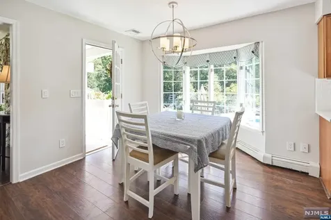 18 Dorset Lane Andover Twsp NJ 07848