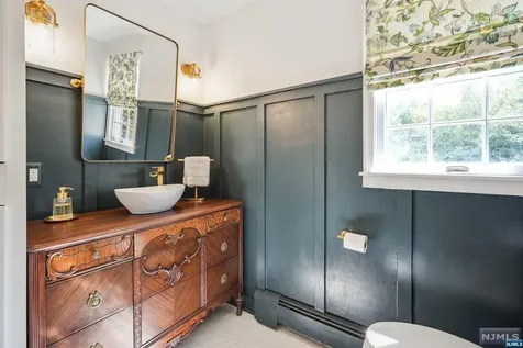18 Dorset Lane Andover Twsp NJ 07848