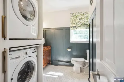 18 Dorset Lane Andover Twsp NJ 07848