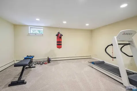 18 Dorset Lane Andover Twsp NJ 07848