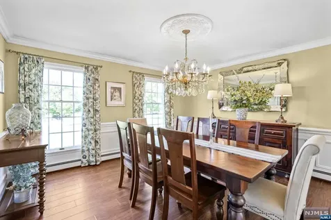 18 Dorset Lane Andover Twsp NJ 07848