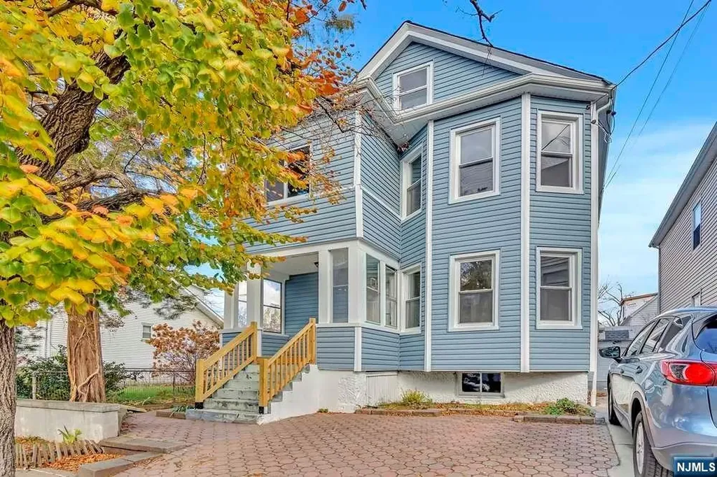 155 Hayward Place Wallington NJ 07057