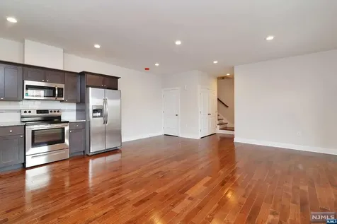 169 Passaic Street Hackensack NJ 07601