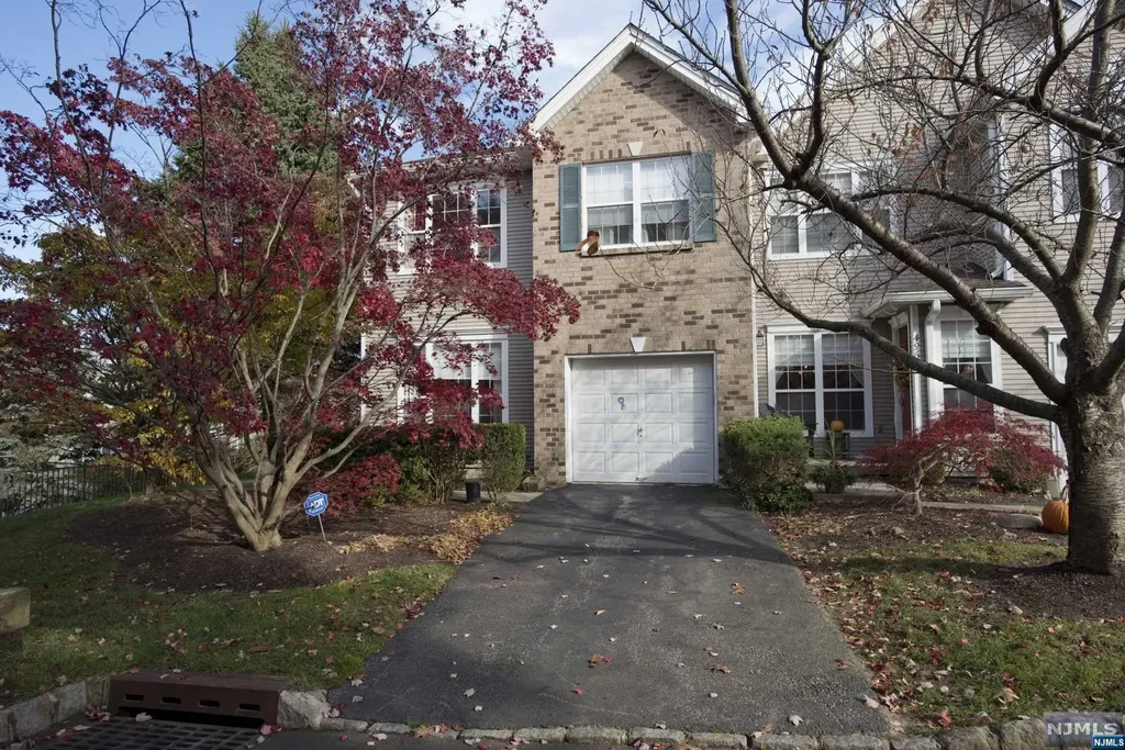 497 Shadow Mountain Road Mahwah NJ 07430