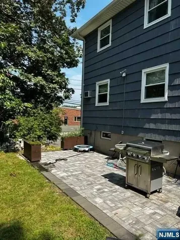 164 6th Avenue Hawthorne NJ 07506