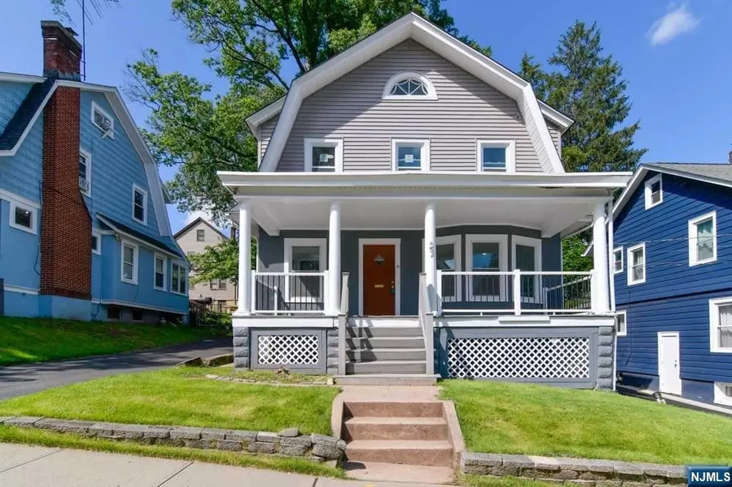 27 Wellington Avenue West Orange NJ 07052