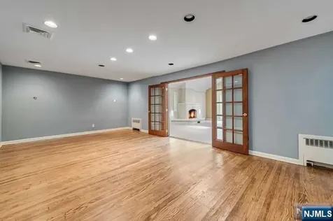 25 Ackerman Road Saddle River NJ 07458