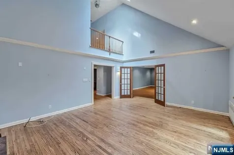 25 Ackerman Road Saddle River NJ 07458
