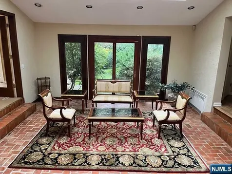 25 Ackerman Road Saddle River NJ 07458