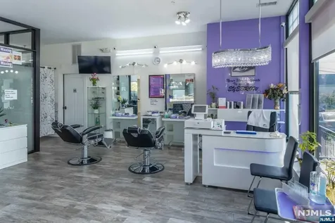 368 Paterson Avenue East Rutherford NJ 07073