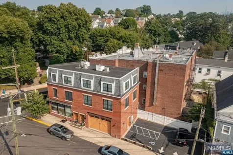 368 Paterson Avenue East Rutherford NJ 07073