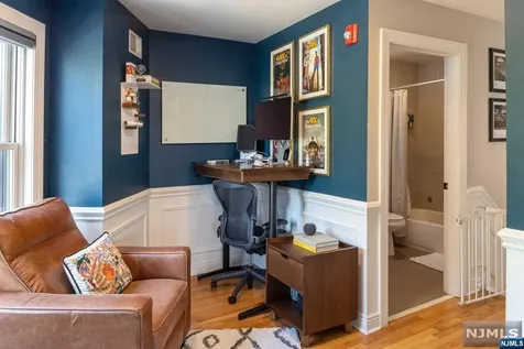 368 Paterson Avenue East Rutherford NJ 07073