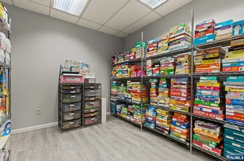 111 Galway Place Teaneck NJ 07666