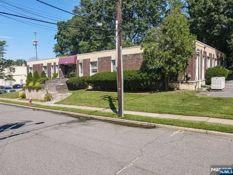 111 Galway Place Teaneck NJ 07666