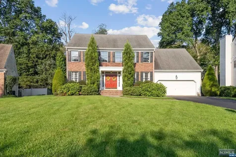 6 Romary Court Glen Rock NJ 07452