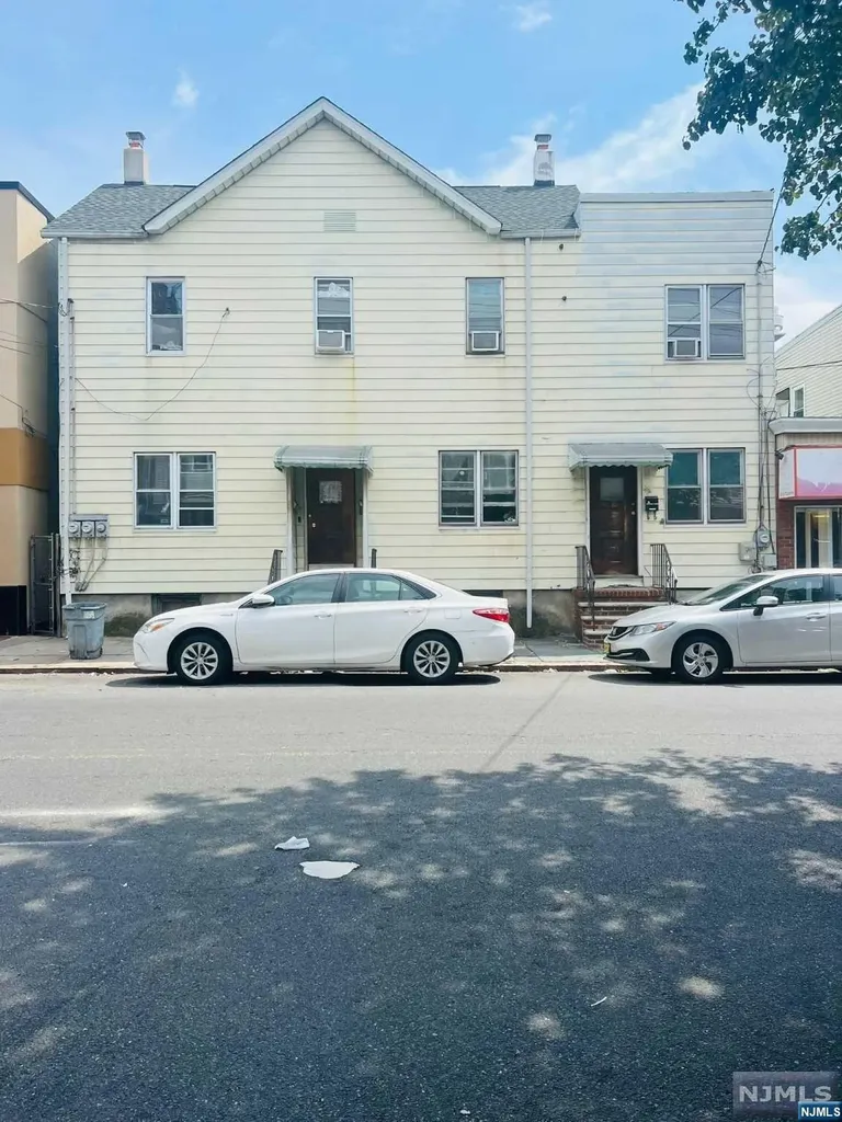 44-46 Pacific Street Newark NJ 07105