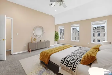 15 Zabriskie Street Hackensack NJ 07601