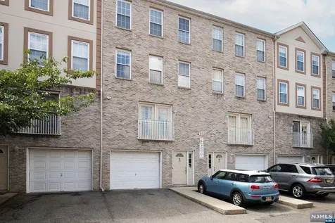 15 Zabriskie Street Hackensack NJ 07601