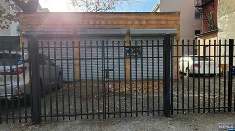 24 Martin Luther King Drive Jersey City NJ 07305