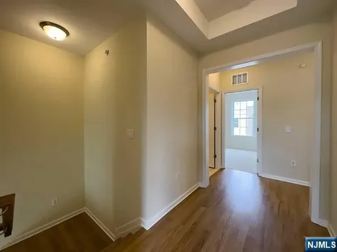 57 Parkside Lane Teaneck NJ 07666